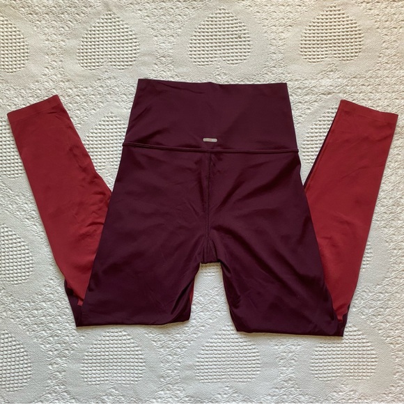 $10 or 2/$15 Aerie High Waisted 7/8 Leggings Size Medium - Picture 3 of 7